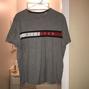 Tommy Hilfiger T shirt